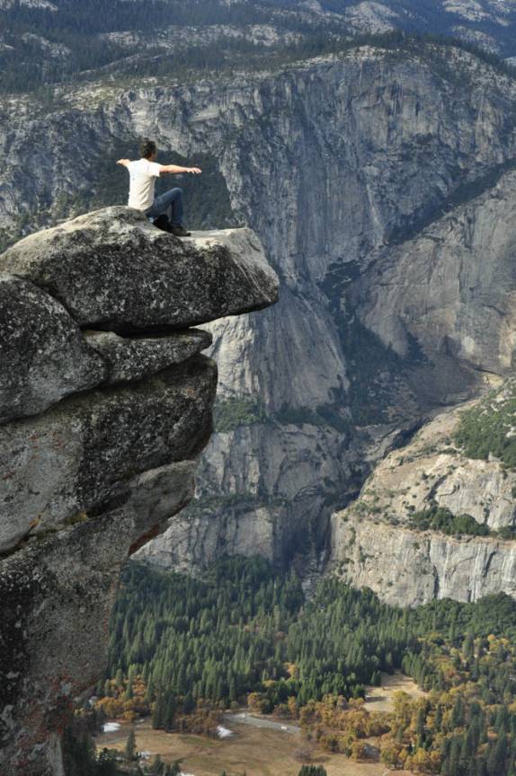 No alto do vale do Yosemite National Park, na Califórnia, nos Estados Unidos